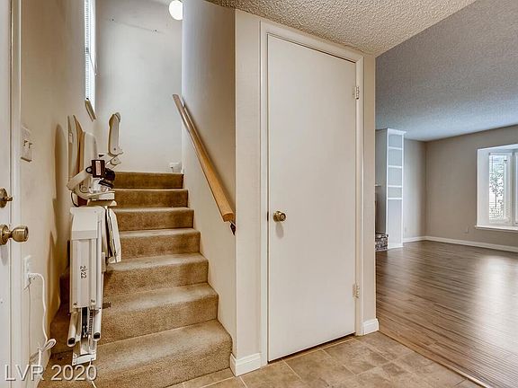 4th image of 8924 Torcello Dr