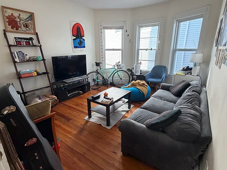 68 Winchester St #1F — Photo 12