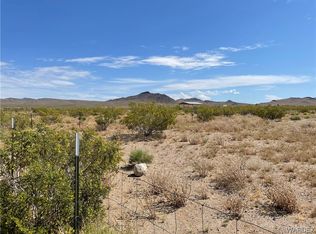 15808 N Daphne Dr, Dolan Springs, AZ 86441
