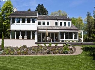 1324 SW Corbett Hill Cir, Portland, OR 97219