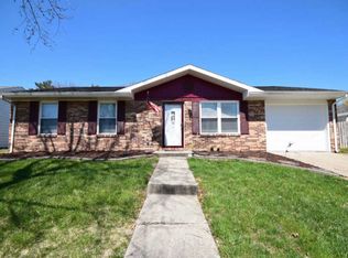518 Gun Powder Ln, Evansville, IN 47711