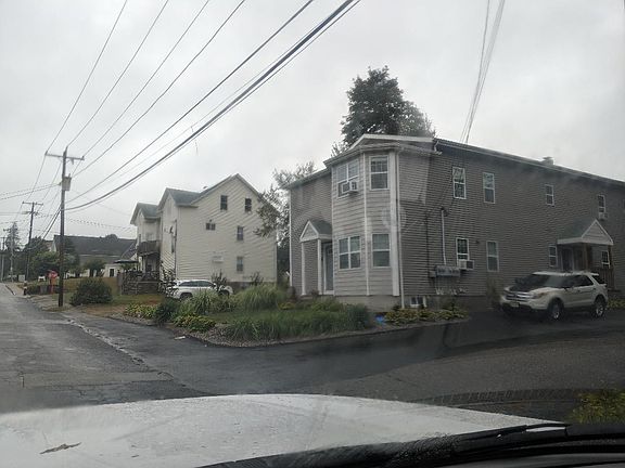 2nd image of 14 Brandon Rd #1L