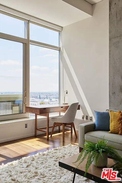 1 bed, 1.0 bath, 970 sqft, $3,750 — Photo 3