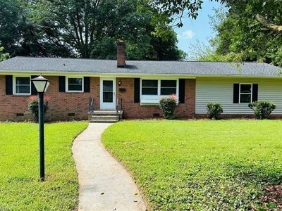 702 Trail One, Burlington, NC, 27215