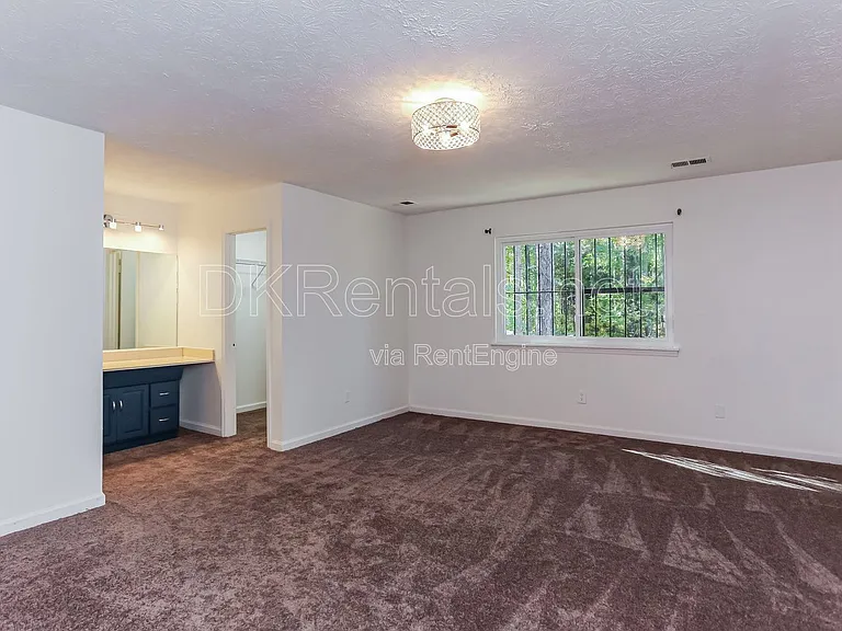 135 Beethoven Ct — Photo 12