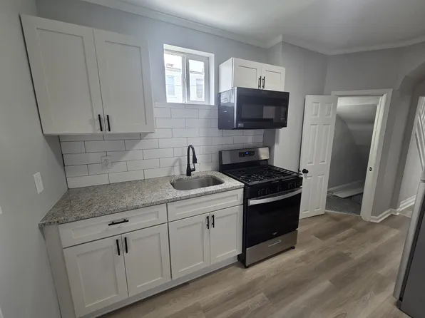 2119 Presbury St, Baltimore, MD 21217