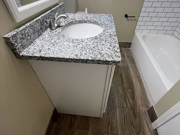 5333 Bishops Cir #A-B — Photo 10