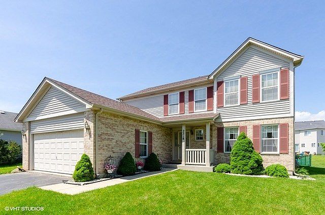 1st image of 2318 Iroquois Ln