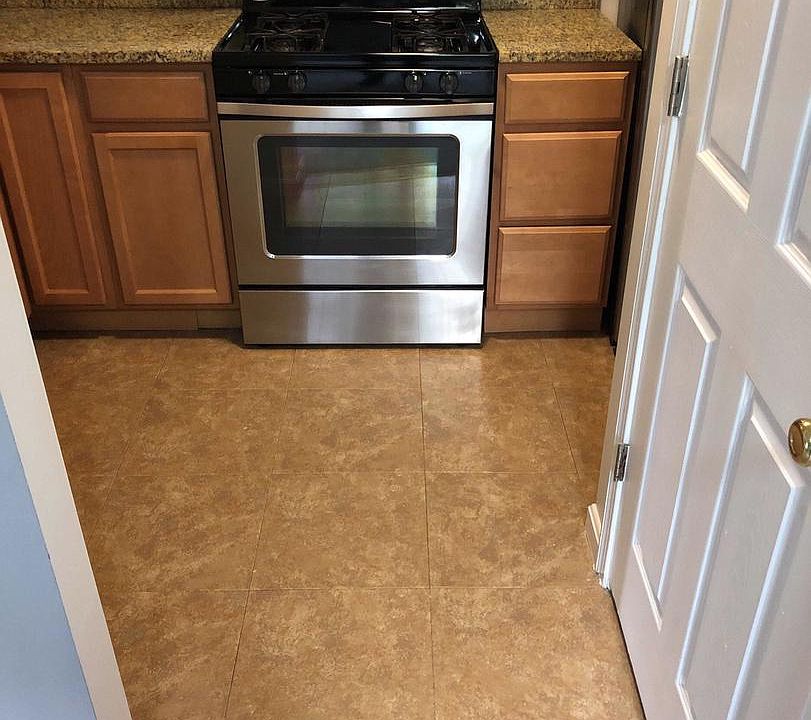 1st image of 7514 Hawthorne St APT 2