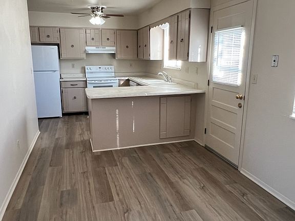 4th image of 180 Hurliman Ct