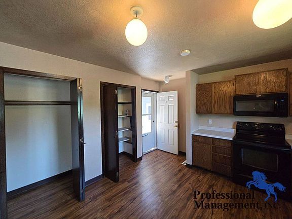 2nd image of 2556 9th Ave N