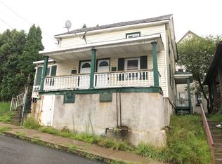 313 Chestnut St, Dunmore, PA 18512