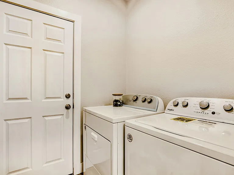 4216 Flat Stone Ct — Photo 10