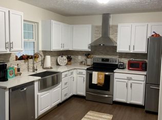 200 Springvale Ln, Rock Spring, GA 30739