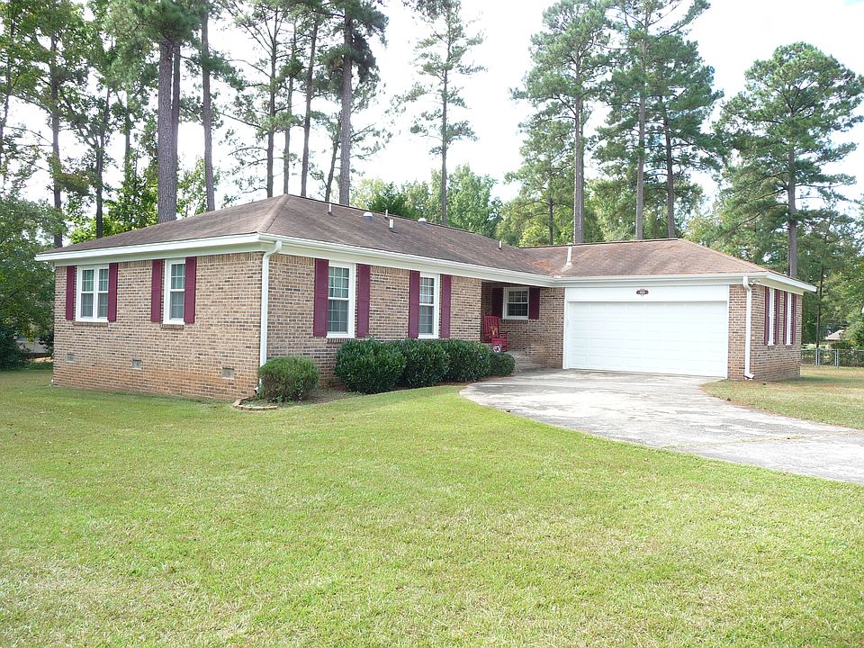 1st image of 1018 Woodridge Ln