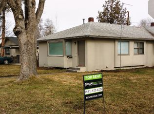 606 NW 9th St, Redmond, OR 97756