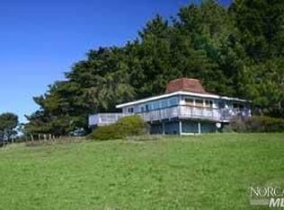 9506 Goat Rock Rd, Jenner, CA 95450