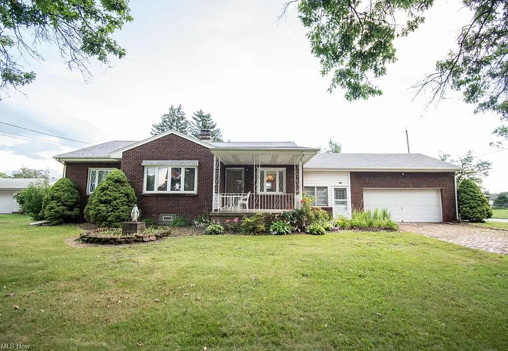 275 Struthers Liberty Rd photo 1