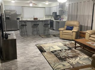 11717 Douglas Ln, Seffner, FL 33584