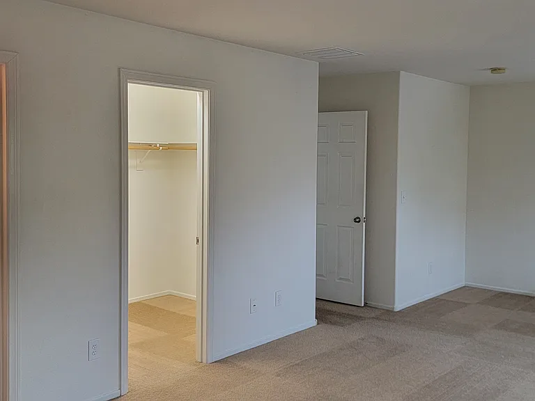 8211 Time Machine Ave — Photo 20