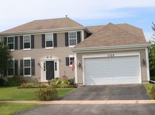 1725 Brower Pl, Sycamore, IL 60178