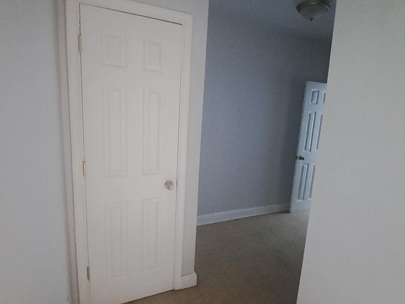 3rd image of 614 N Spruce St
