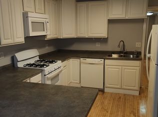 326 E Central St APT 16, Bethalto, IL 62010
