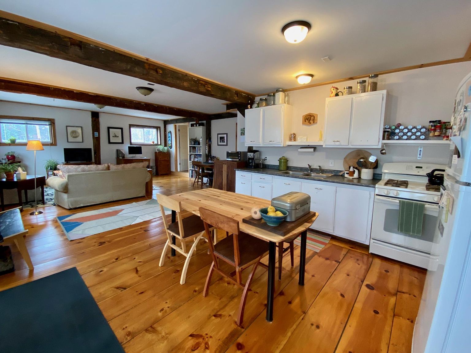 5779 Roosevelt Hwy APT 1, Colchester, VT 05446 Zillow
