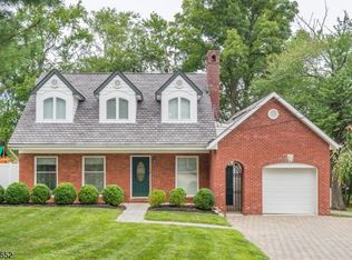 36 Summit Ave, Cedar Knolls, NJ 07927