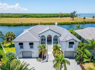 1024 Sonata Ln, Apollo Beach, FL 33572