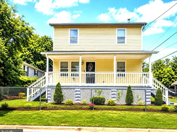 4713 Gunther St, Capitol Heights, MD 20743