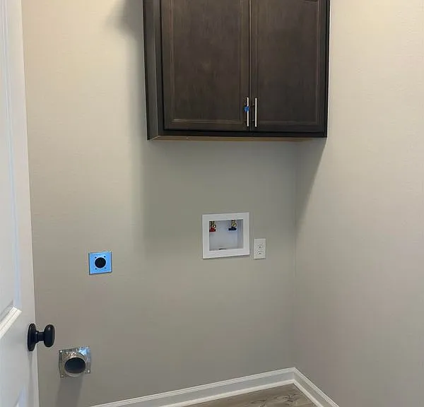 25717 Raines Ave — Photo 5