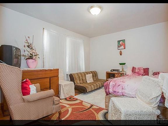 4th image of 3009 N Natchez Ave #2