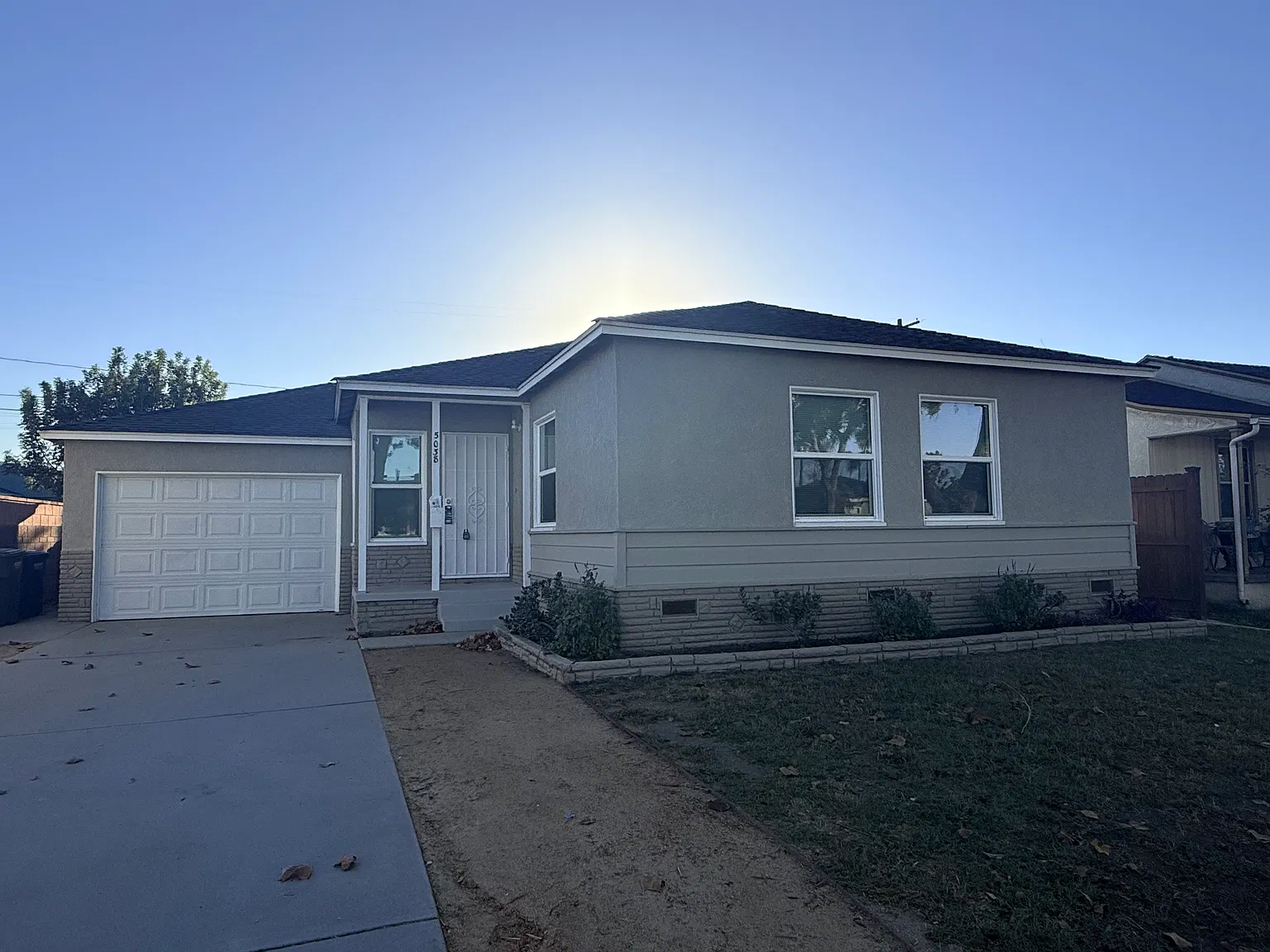 3 bed, 1026 sqft, $3,725 — Photo 1