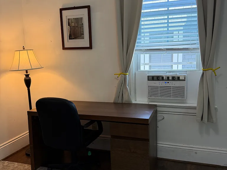 59 Pitman St #2 — Photo 9