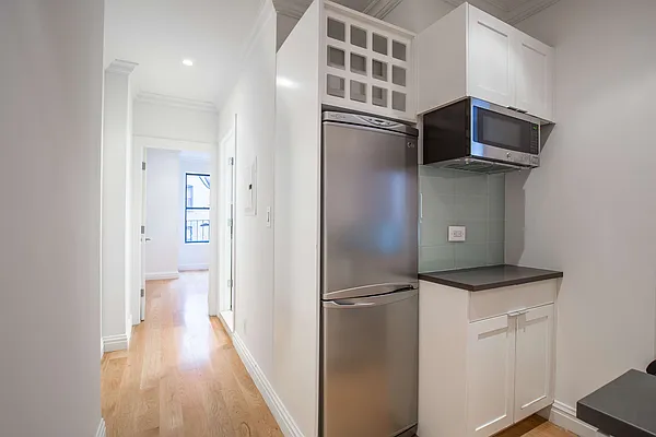 Rented by Nooklyn NYC LLC | media 52