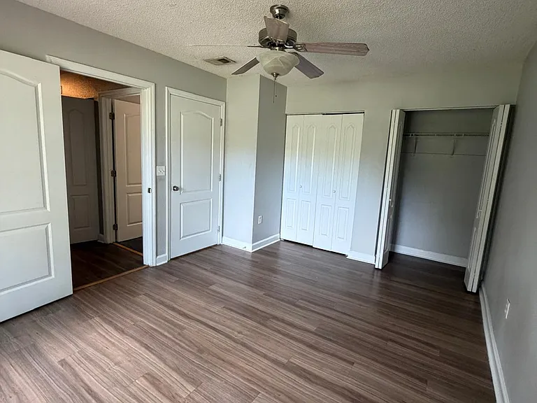 2025 Dixie Belle Dr #J — Photo 10