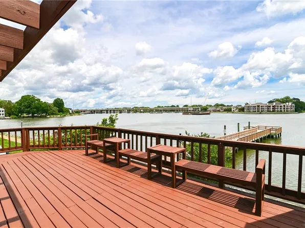 166 Mill Point Dr, Hampton, VA 23669