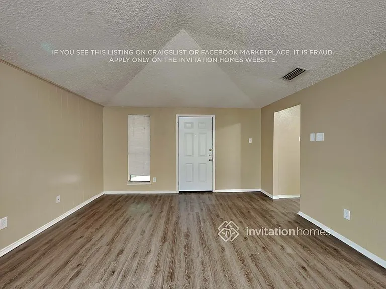 7318 Elderberry Ln — Photo 3