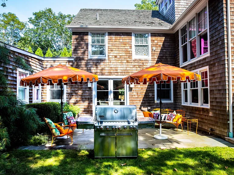 152 Montauk Hwy — Photo 8