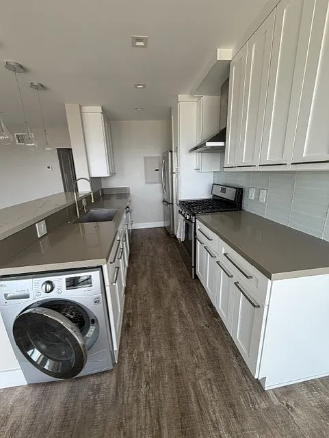 2 bed, 1000 sqft, $6,000 — Photo 3