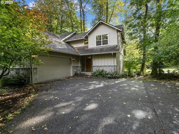 67738 E Fairway Ave, Welches, OR 97067