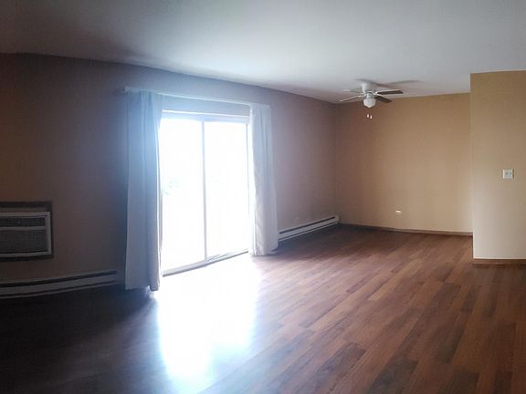 4th image of 2341 Bicentennial Ave APT 4