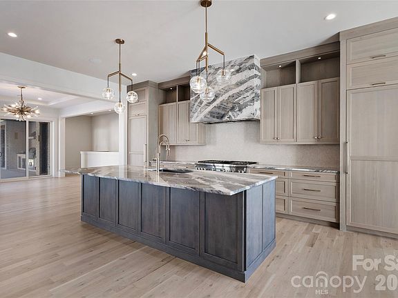 5th image of 8015 Litaker Manor Ct