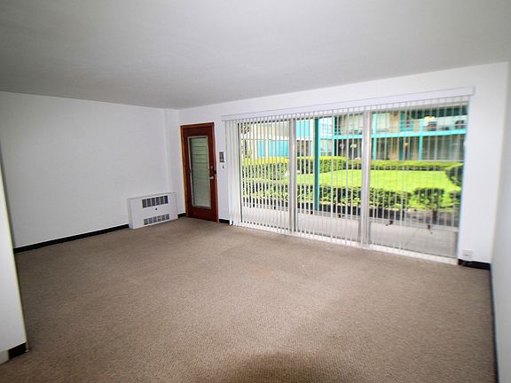 4th image of 210 N Kenilworth Ave APT 3