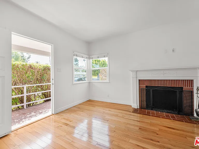 4158 Baldwin Ave — Photo 5