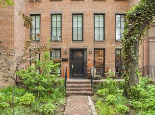 147 Lafayette Ave #A, Brooklyn, NY 11238