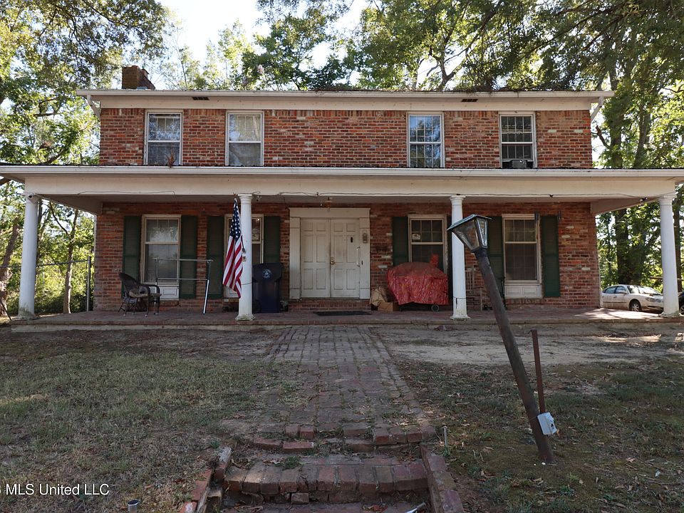 1st image of 1216 Tate St
