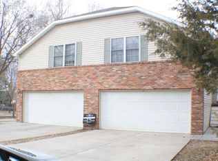 3728 J St APT A, Lincoln, NE 68510