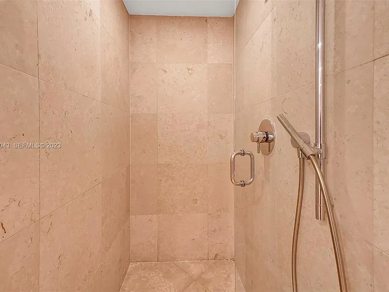 465 Brickell Ave #1315 — Photo 4